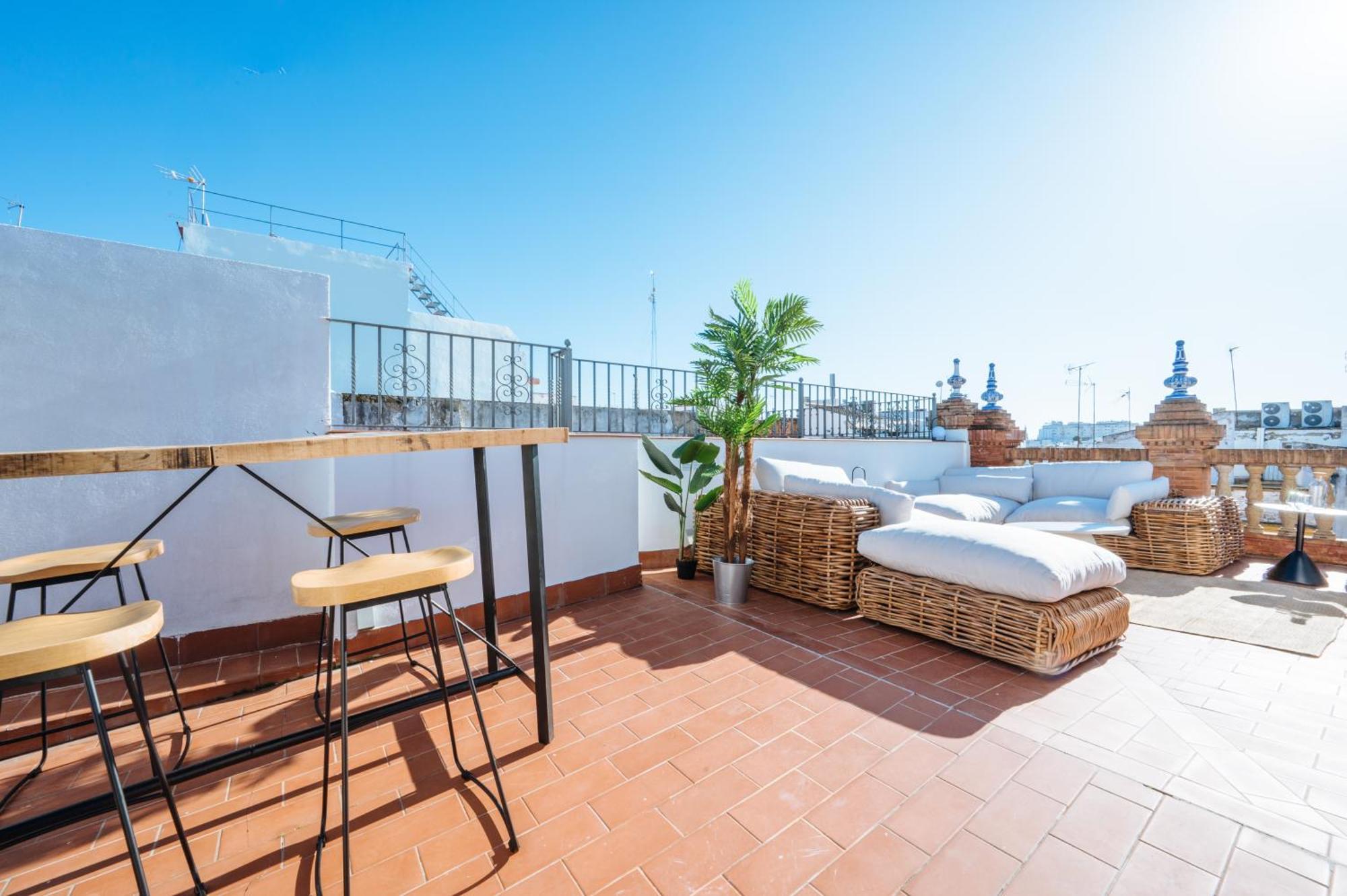 Apartamentos "El Escondite De Triana" Seville Exterior photo
